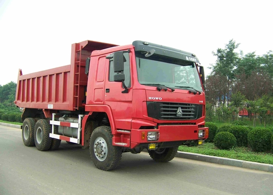 6x6 সম্পূর্ণ ড্রাইভ ভারি দায়িত্ব ডাম্প ট্রাক 336HP Sinotruk Howo ট্রাক 20 CBM লোড হচ্ছে