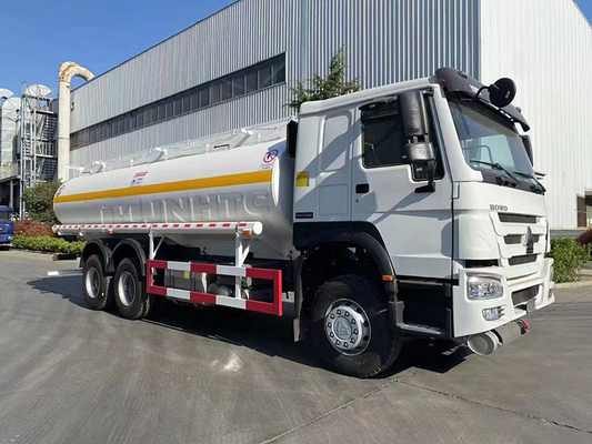 6x4 20000L Sinotruk Howo ট্যাঙ্কার ট্রাক 371hp LHD ড্রাইভিং
