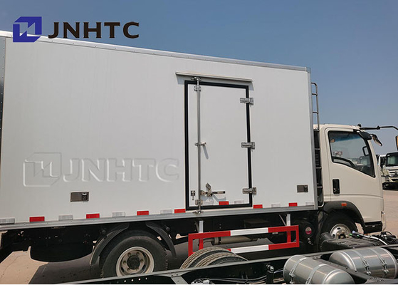 266hp মাংসের জন্য SINOTRUCK Howo 4x2 রেফ্রিজারেটেড ট্রাক