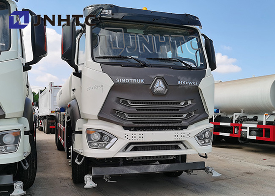 Sinotruk Hohan 1000l জল ছিটানো ট্রাক 4X2 ড্রাইভ চাকা