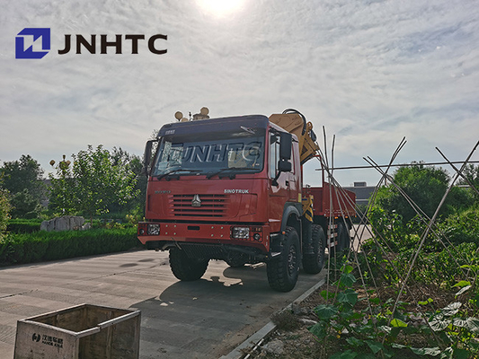 Sinotruck Howo 8x8 অল হুইল ড্রাইভ কার্গো ট্রাক 30t 13t ক্রেন সহ