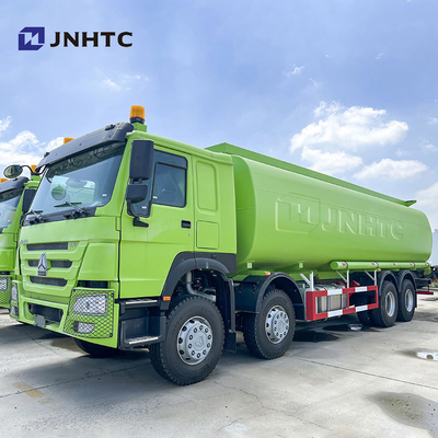 Sinotruck HOWO 371HP ভারী জ্বালানী ট্যাঙ্কার ট্রাক 8X4 20000L