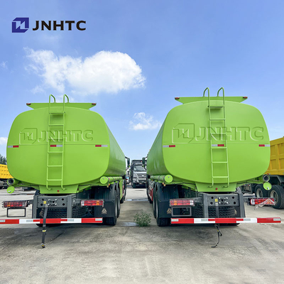 Sinotruck HOWO 371HP ভারী জ্বালানী ট্যাঙ্কার ট্রাক 8X4 20000L