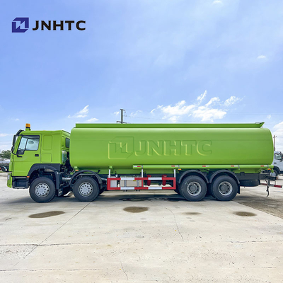 Sinotruck HOWO 371HP ভারী জ্বালানী ট্যাঙ্কার ট্রাক 8X4 20000L