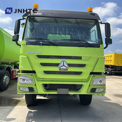 Sinotruck HOWO 371HP ভারী জ্বালানী ট্যাঙ্কার ট্রাক 8X4 20000L