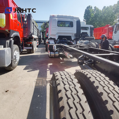 শ্যাকম্যান এল 3000 ভারী দায়িত্ব কার্গো ট্রাক চ্যাসি 4x2 210hp 6 চাকা চ্যাসি