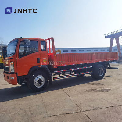 গরম বিক্রয় HOWO কার্গো ট্রাক 4X2 6 চাকা 8-10 টন হালকা ডান ড্রাইভ এয়ার কন্ডিশনার সহ