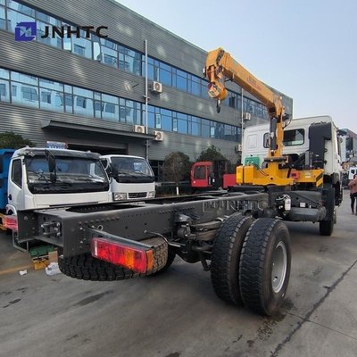 ভারী ট্রাক HOWO ডিজেল কার্গো ট্রাক 4x4 6 চাকা চ্যাসি ক্রেন সঙ্গে উচ্চ মানের