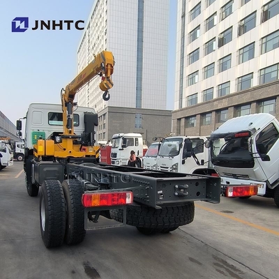 ভারী ট্রাক HOWO ডিজেল কার্গো ট্রাক 4x4 6 চাকা চ্যাসি ক্রেন সঙ্গে উচ্চ মানের