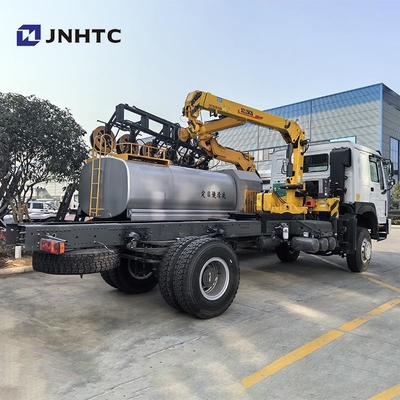 শ্রেষ্ঠ HOWO ডিজেল কার্গো ট্রাক 4x4 6 চাকা চ্যাসি ক্রেন সঙ্গে উচ্চ মানের