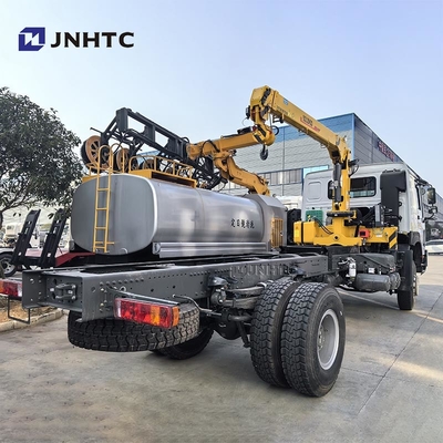 শ্রেষ্ঠ HOWO ডিজেল কার্গো ট্রাক 4x4 6 চাকা চ্যাসি ক্রেন সঙ্গে উচ্চ মানের