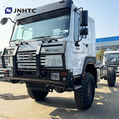 SINOTRUK HOWO 4X4 মালবাহী যানবাহন ট্রান্সমিশন ওজন ট্রাক চ্যাসি ভাল দাম