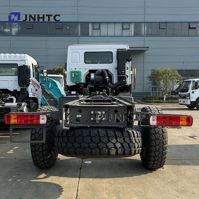 SINOTRUK HOWO 4X4 মালবাহী যানবাহন ট্রান্সমিশন ওজন ট্রাক চ্যাসি ভাল দাম