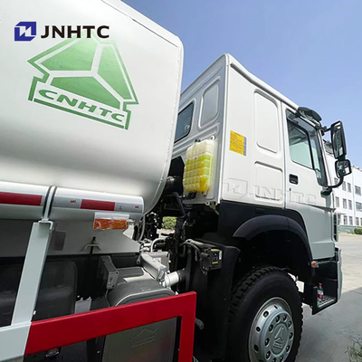 নতুন হাও তেল ট্যাঙ্ক ট্রাক 6x4 400hp ক্ষমতা 12 চাকা জ্বালানি ট্যাঙ্ক ট্রাক বিক্রয়ের জন্য