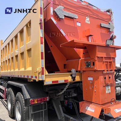 নতুন HOWO রোড স্নো ভেয়ার ক্লিনিং ট্রাক 400HP 300L 6X4 বিক্রয়ের জন্য