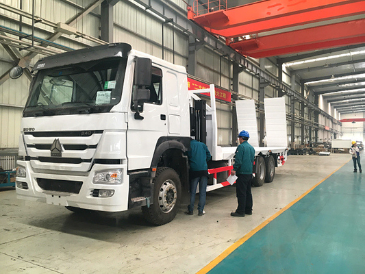 SINOTRUK 6 এক্স 4 ভারী কার্গো ট্রাক ল্যান্ডিং লেগ লিফ্ট সিস্টেম গুণমান সেমি ট্রেলার জন্য