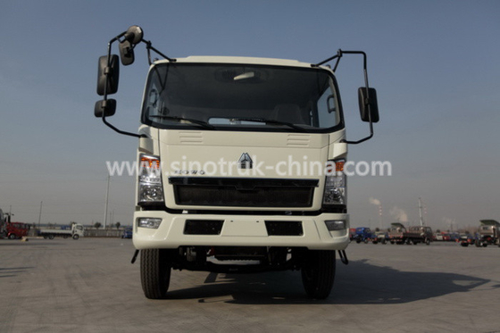 হাও 4 × 2 উচ্চ নিরাপত্তা স্তন্যপান স্যুজ ট্রাক সামগ্রিক মাত্রা 6880 × 2330 × 2870