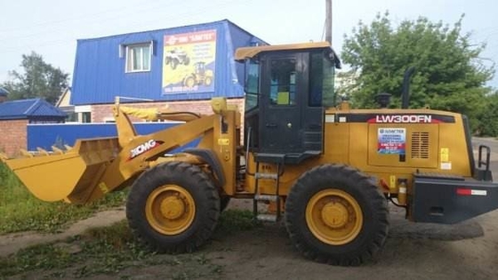 LW300FN 10t ভারী নির্মাণ যন্ত্রপাতি 92 KW Iso সি সি সি অনুমোদন সঙ্গে ক্ষমতা