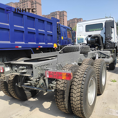 HOWO 6X6 ডাম্প ট্রাক চ্যাসি 20m3 380hp 10 চাকা 40-50t সামনের উত্তোলনের জন্য