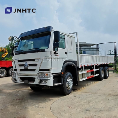 সিনোট্রুক হাও কার্গো ট্রাক ৬x৪ ২৫ টন ৩৪০hp সস্তা এবং সূক্ষ্ম ফ্ল্যাটবেড কার্গো ট্রাক বিক্রয়ের জন্য