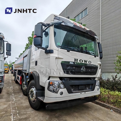 SINOTRUK HOWO জ্বালানী ট্যাঙ্ক ট্রাক 8X4 ড্রাইভ হুইল ইউরো 3 নির্গমন স্ট্যান্ডার্ড তেল ট্যাঙ্ক ট্রাক ট্যাঙ্কার ট্রাক