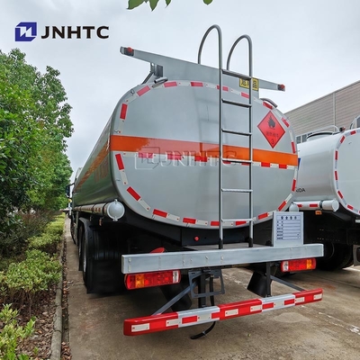 SINOTRUK HOWO জ্বালানী ট্যাঙ্ক ট্রাক 8X4 ড্রাইভ হুইল ইউরো 3 নির্গমন স্ট্যান্ডার্ড তেল ট্যাঙ্ক ট্রাক ট্যাঙ্কার ট্রাক