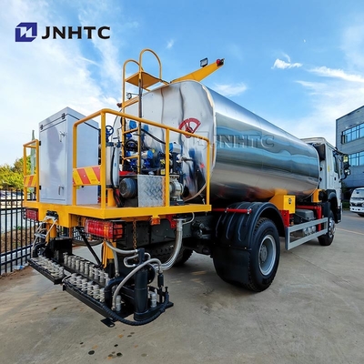 HOWO 4X2 340HP ইন্টেলিজেন্ট বিটুমেন স্প্রেডার অ্যাসফাল্ট স্প্রেিং সরঞ্জাম ট্রাক