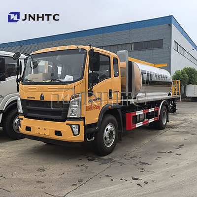 HOWO 6 চাকা Asphalt বিটুমিন বিতরণকারী বিটুমিন স্প্রেয়ার ট্রাক বিক্রয়