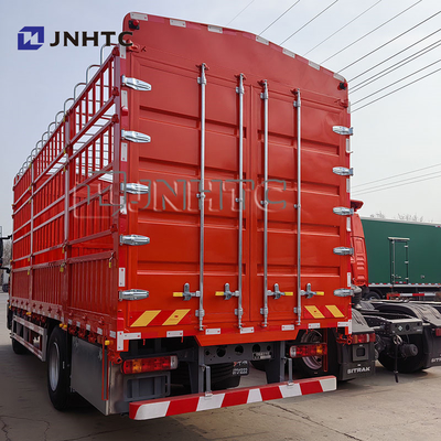 চীনা সিনোট্রাক HOWO TX 4X2 6 হুইলার বেড়া কার্গো ট্রাক বিক্রয়ের জন্য