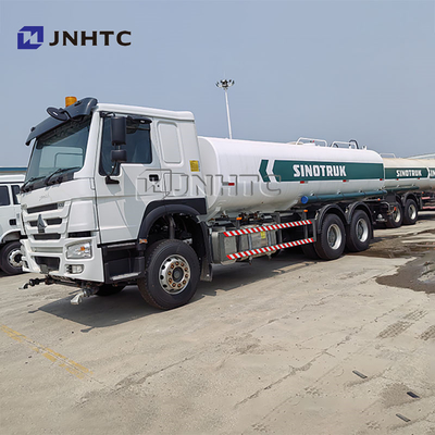 HOWO 6X4 300HP 10000L ওয়াটারিং ট্রাক ল্যান্ডস্কেপিং রাস্তা আর্দ্রতা ধরে রাখার জন্য