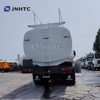 হাও এনএক্স ওয়াটার ট্রান্সপোর্টিং ট্রাক 8X4 380HP 12 চাকা চীন থেকে ওয়াটার ট্যাঙ্ক ট্রাক