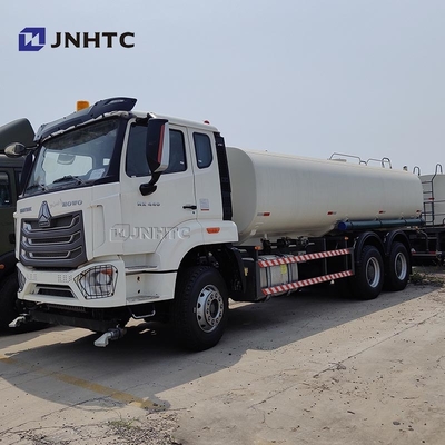 সেরা মূল্য হাও ওয়াটার ট্যাঙ্কার ট্রাক 6x4 20CBM ওয়াটার স্প্রিংলার ট্যাংক ট্রাক