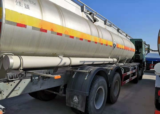 বিপজ্জনক রাসায়নিক পরিবহনের জন্য 6 * 4 371hp জ্বালানী ট্যাঙ্ক ট্রাক 21cbm