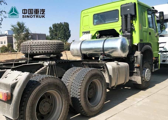 সিনাটর্ক হোয়া 6X4 10 চাকা ট্র্যাক্টর ট্রাক
