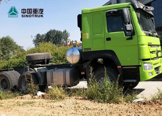 সিনাটর্ক হোয়া 6X4 10 চাকা ট্র্যাক্টর ট্রাক