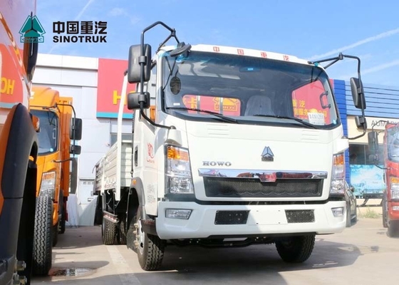 সিনটুকু হাও 116HP 4X2 6 চাকা 3 টন ক্যাপাসিটি হাল্কা ট্রাক লোড হচ্ছে
