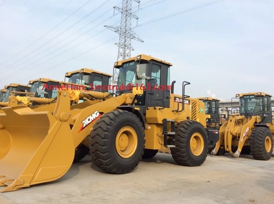 LW300KN এক্সসিএমজি কম্প্যাক্ট হুইল লোডার 1.8 M³ বালতি এবং 10 টি ওজন চালান