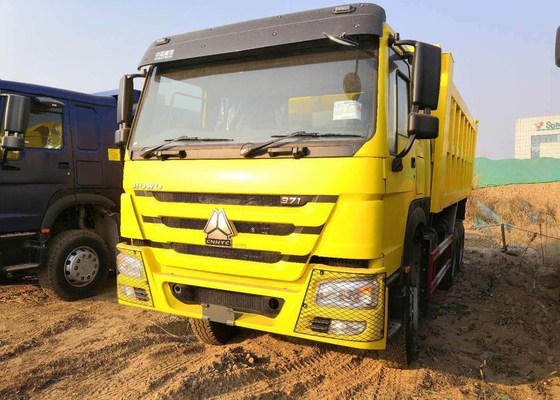 মিডিল লিফটিং সিনাট্রুক হাওও 6x4 ডাম্প ট্রাক ভারি দায়িত্ব 10 চাকার 3 এক্সেল