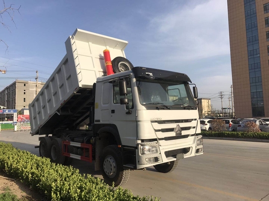 সিনট্রুক 6x4 10 চাকা ভারী ডিউটি ​​ডাম্প ট্রাক ওভারটর্নিং বডি প্ল্যাটফর্মের সাথে