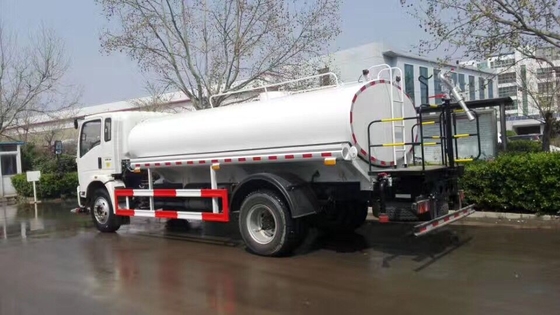 সিনোট্রুক লাইট মডেল 8000L জল ট্যাঙ্ক ট্রাক 4x2 ইউরো 3 নির্গমন