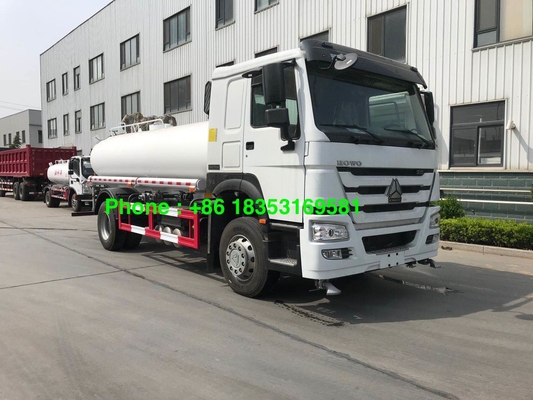 ল্যান্ডস্কেপ ইঞ্জিনিয়ারিংয়ের জন্য 7CBM 12000L জল স্প্রে ট্রাক