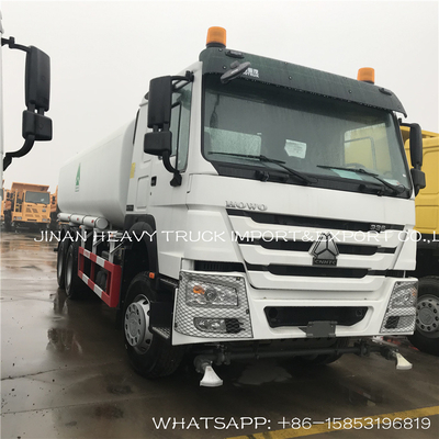 সিনোট্রুক হাও 25cbm 25000 লিটারের পানির ট্যাঙ্ক ট্রাক জল স্প্রিংকলার ট্রাক