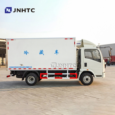 সিনোট্রুক HOWO 4X2 5t লাইট ডিউটি ​​রেফ্রিজারেটেড ট্রাক ডান হাত ড্রাইভিং