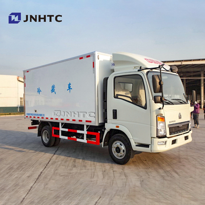 সিনোট্রুক HOWO 4X2 5t লাইট ডিউটি ​​রেফ্রিজারেটেড ট্রাক ডান হাত ড্রাইভিং