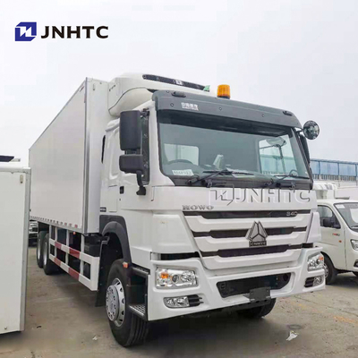Sinotruk HOWO Euro2 6x4 রেফ্রিজারেটেড ডেলিভারি ভ্যান বেভারেজ ড্রিঙ্কস