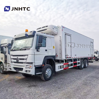 Sinotruk HOWO Euro2 6x4 রেফ্রিজারেটেড ডেলিভারি ভ্যান বেভারেজ ড্রিঙ্কস