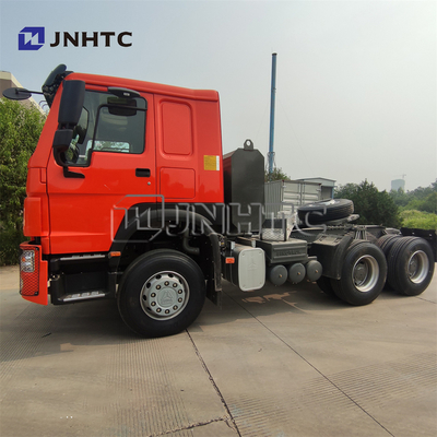 Howo ব্যবহৃত ট্রাক্টর হেড ট্রেলার 95 Km/h 30 Tons 6x6