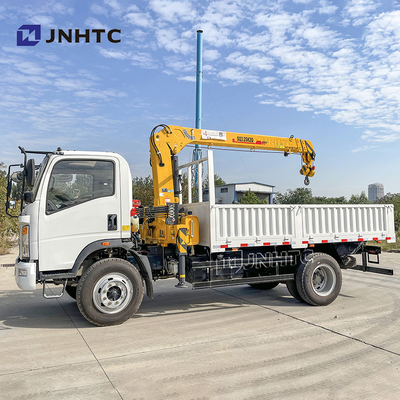 6 টন ক্রেন ট্রাক 4x2 6 চাকা ট্রাক সোজা বাহু ক্রেন সহ HOWO হালকা দায়িত্ব 3-8 টন কার্গো ট্রাক
