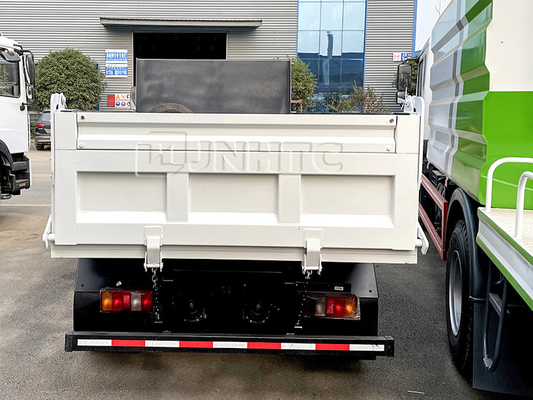 Sinotruk Howo 4X2 লাইট ডিউটি ​​কমার্শিয়াল ট্রাক 10 - 15 টন