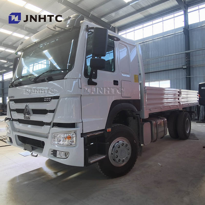 Sinotruk Howo 266HP 290HP 4*2 6 হুইলার ফেন্স কার্গো ট্রাক 18 ফুট